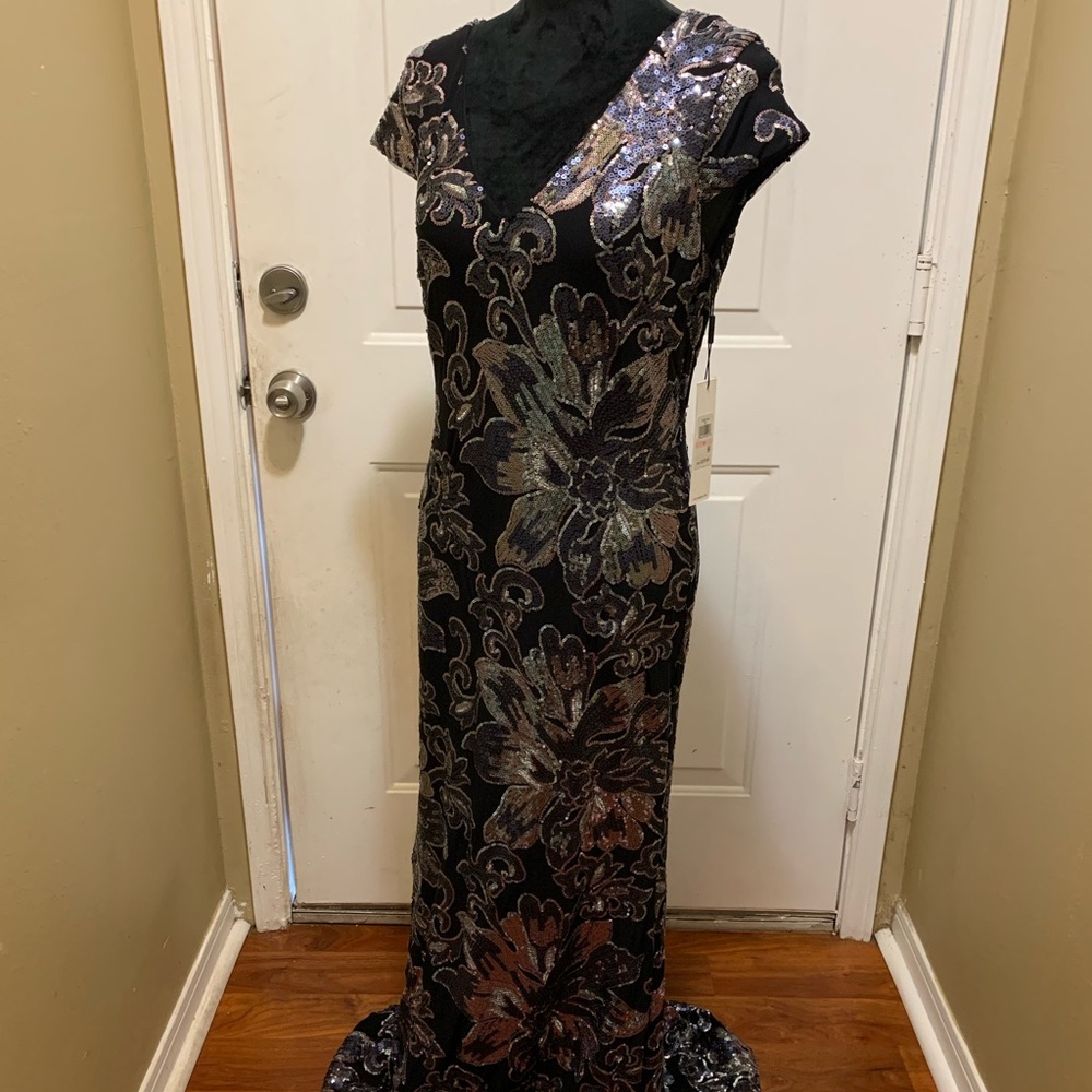 CK Dress 10 - Picture 4 of 16